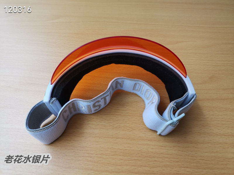 CD Glasses xhr (13)